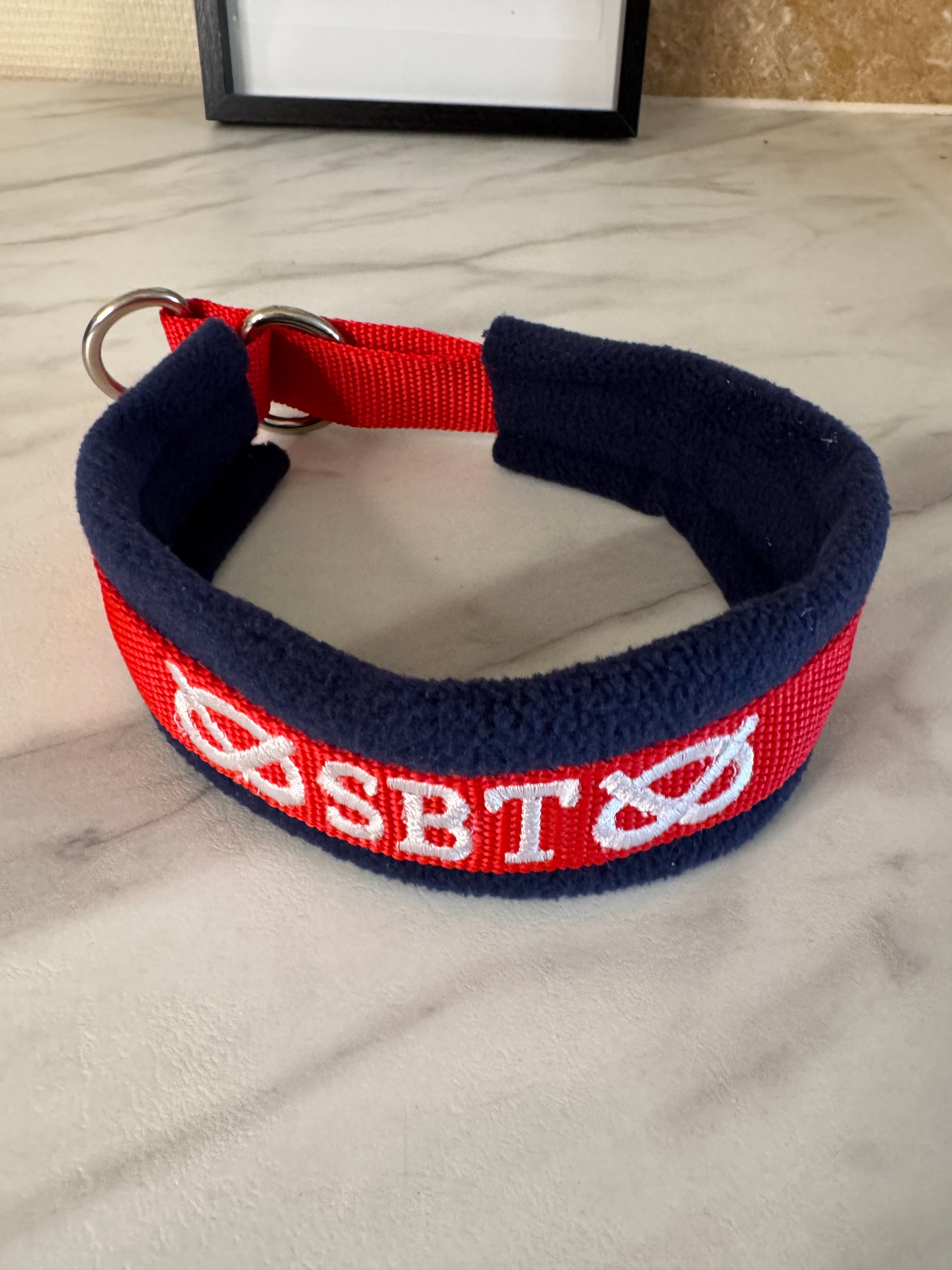 Collier tricolore "SBT & KNOT "